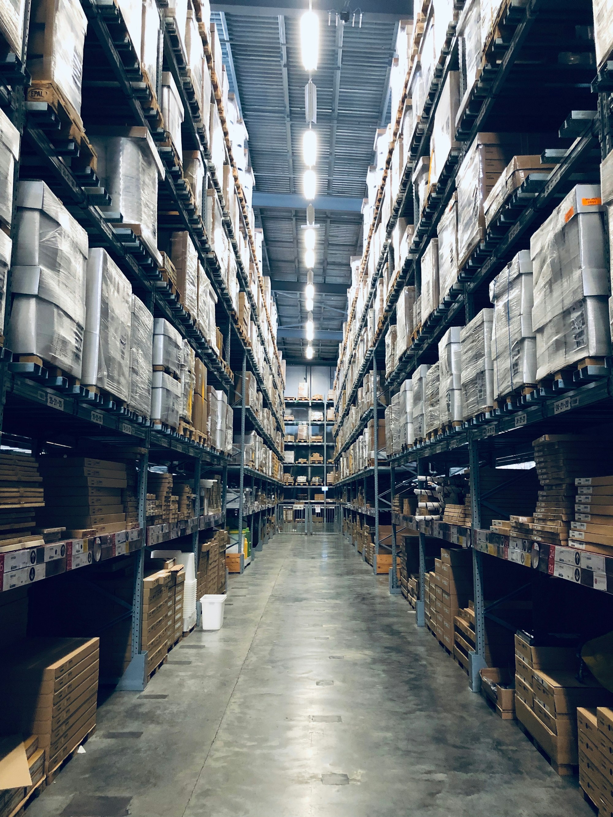 Suelos de resina para naves industriales