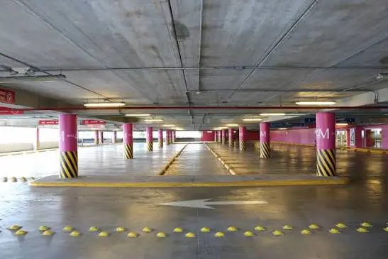 Pavimento de hormigón pulido para garajes